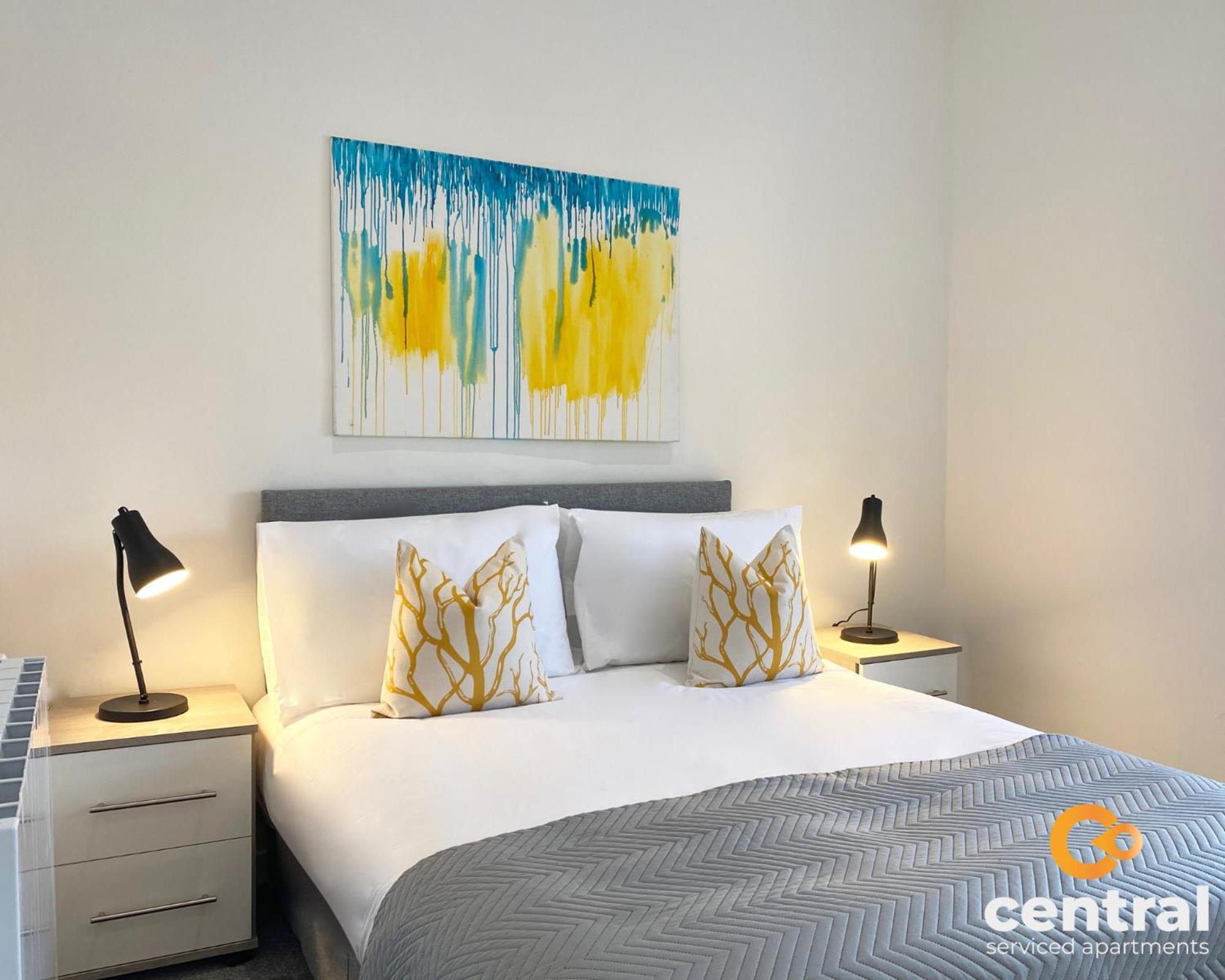 Central Serviced Apartments - Cosy 1 Bedroom - Modern - Close To Transport Links - Quiet Neighbourhood - Fast Wifi - Fully Equipped - Smart Tvs In All Rooms - Monthly Stays Welcome - Free Street Parking - Ideal Relocation To Dundee Accommodation المظهر الخارجي الصورة